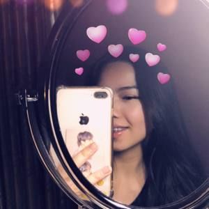 Meet your Posher, Juanna